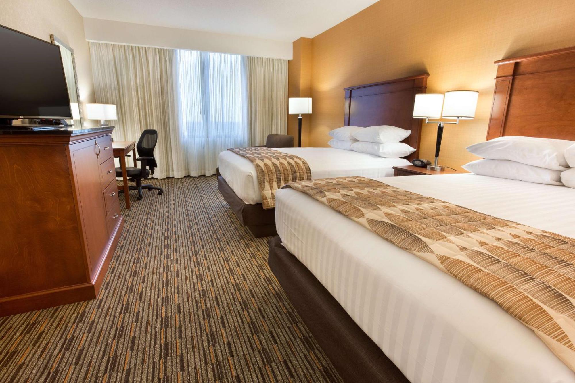 Drury Plaza Hotel Indianapolis Carmel ภายนอก รูปภาพ