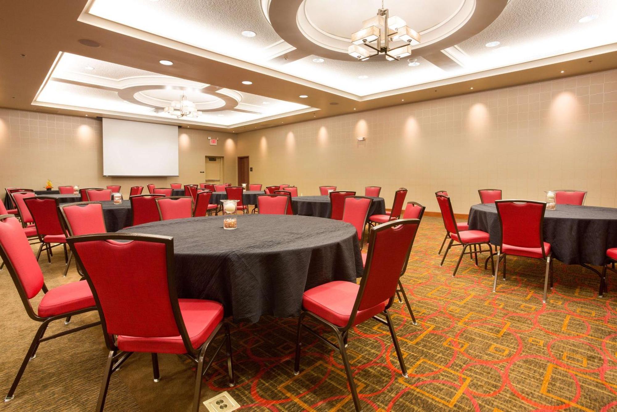 Drury Plaza Hotel Indianapolis Carmel ภายนอก รูปภาพ