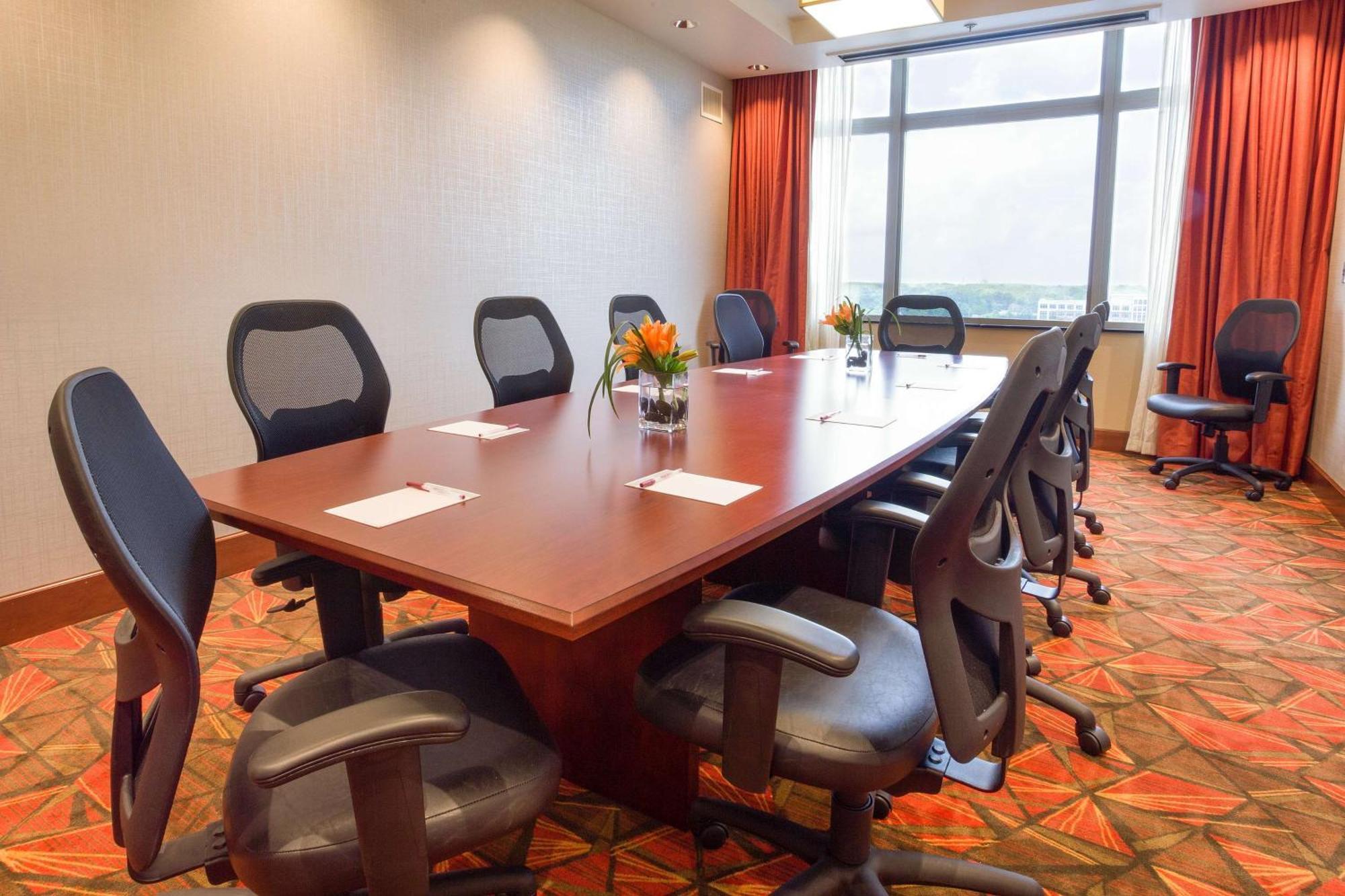 Drury Plaza Hotel Indianapolis Carmel ภายนอก รูปภาพ